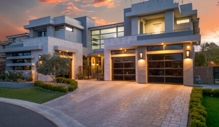 Image of a traditional luxury home in Summerlin